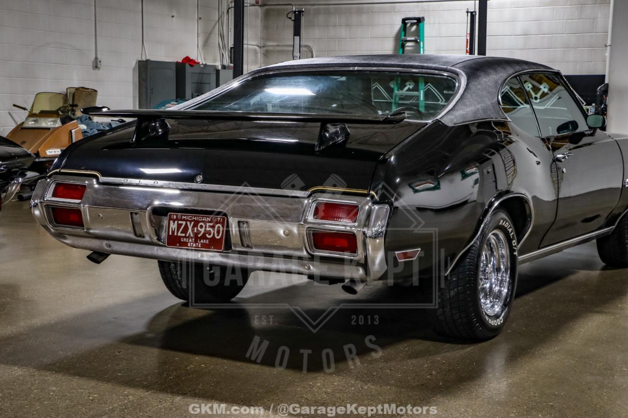 1971 Oldsmobile Cutlass