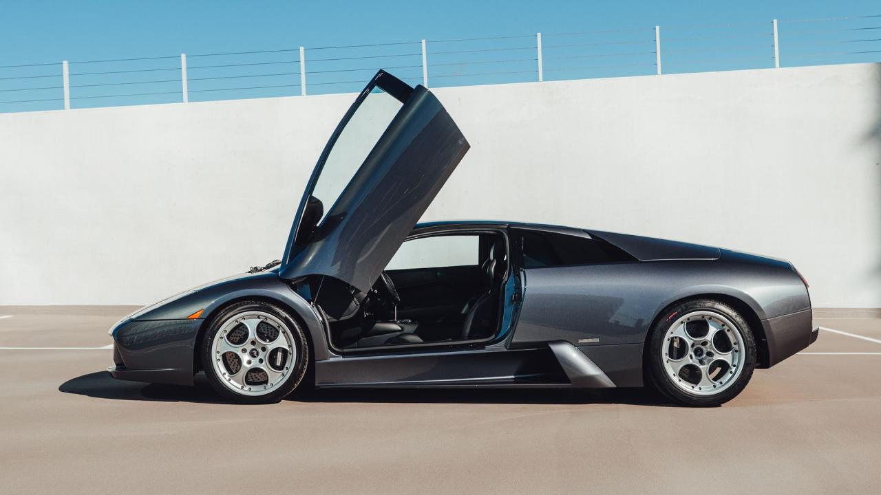 2003 Lamborghini Murci&eacute;lago