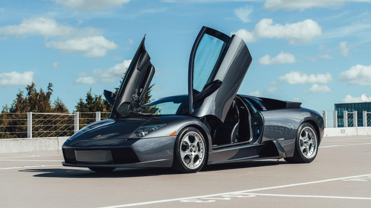 2003 Lamborghini Murci&eacute;lago
