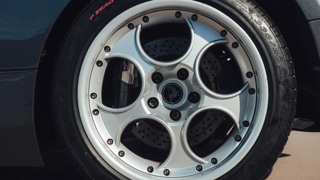 2003 Lamborghini Murci&eacute;lago