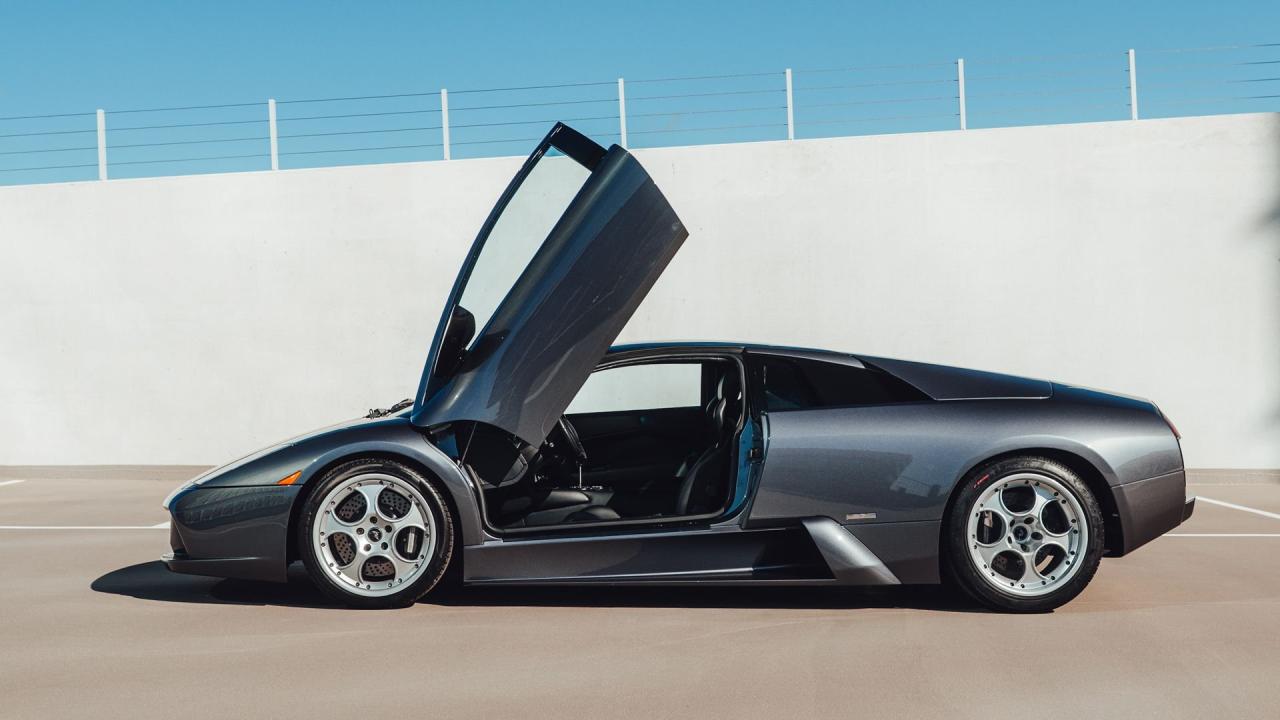 2003 Lamborghini Murci&eacute;lago