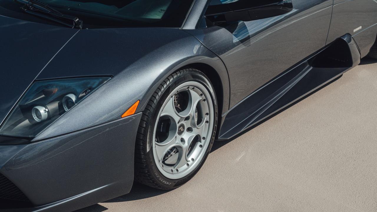 2003 Lamborghini Murci&eacute;lago