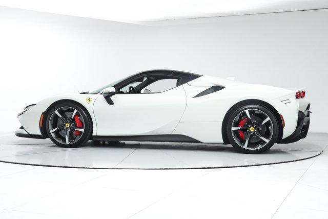 2025 Ferrari SF90 SPIDER