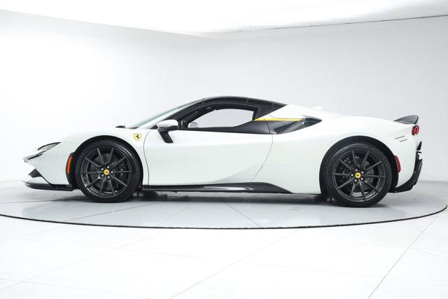 2024 Ferrari SF90 SPIDER