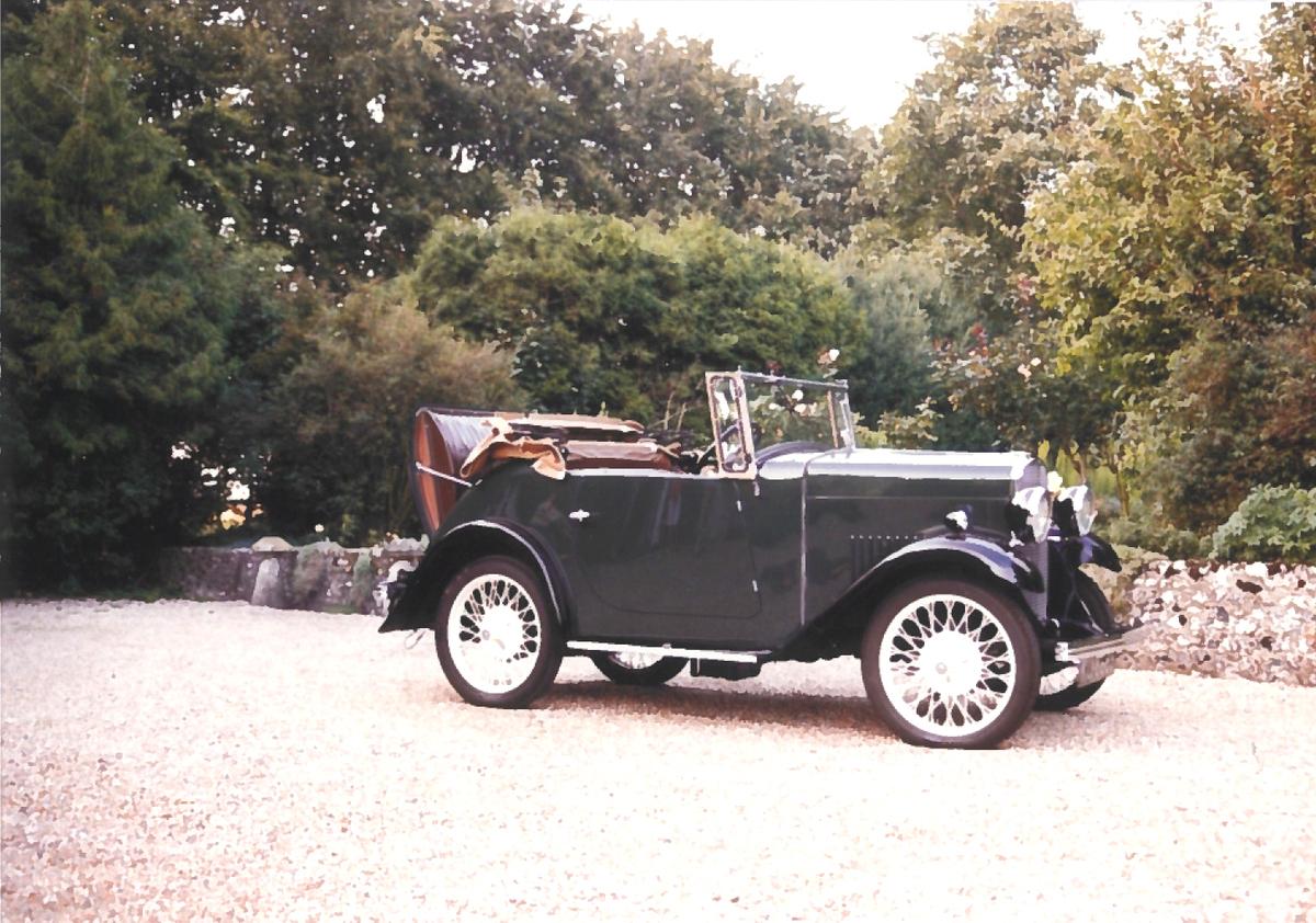 1932 Triumph SUPER SEVEN WITH DICKEY