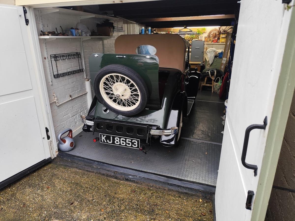 1932 Triumph SUPER SEVEN WITH DICKEY