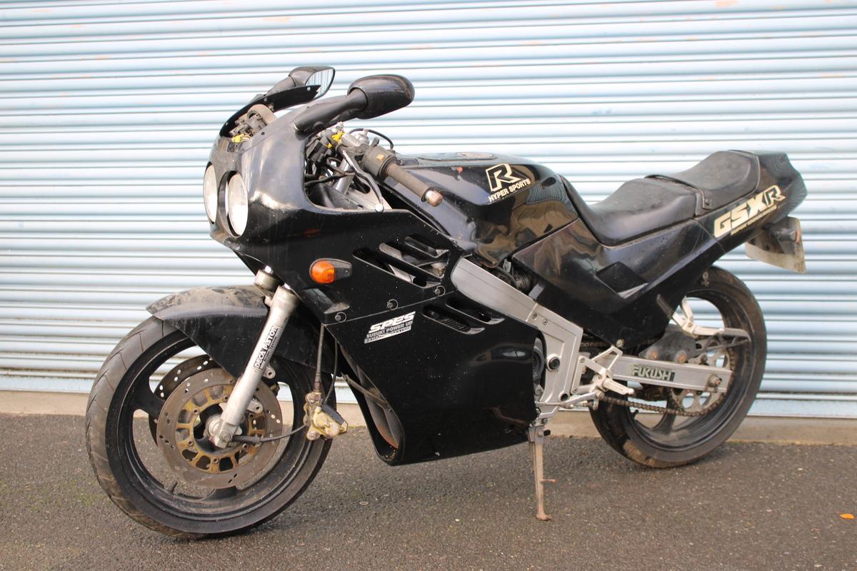1996 Suzuki GSXR 400