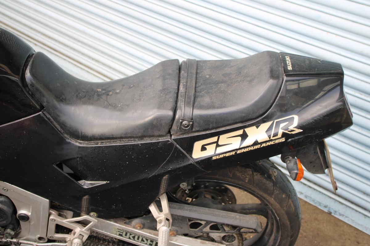 1996 Suzuki GSXR 400