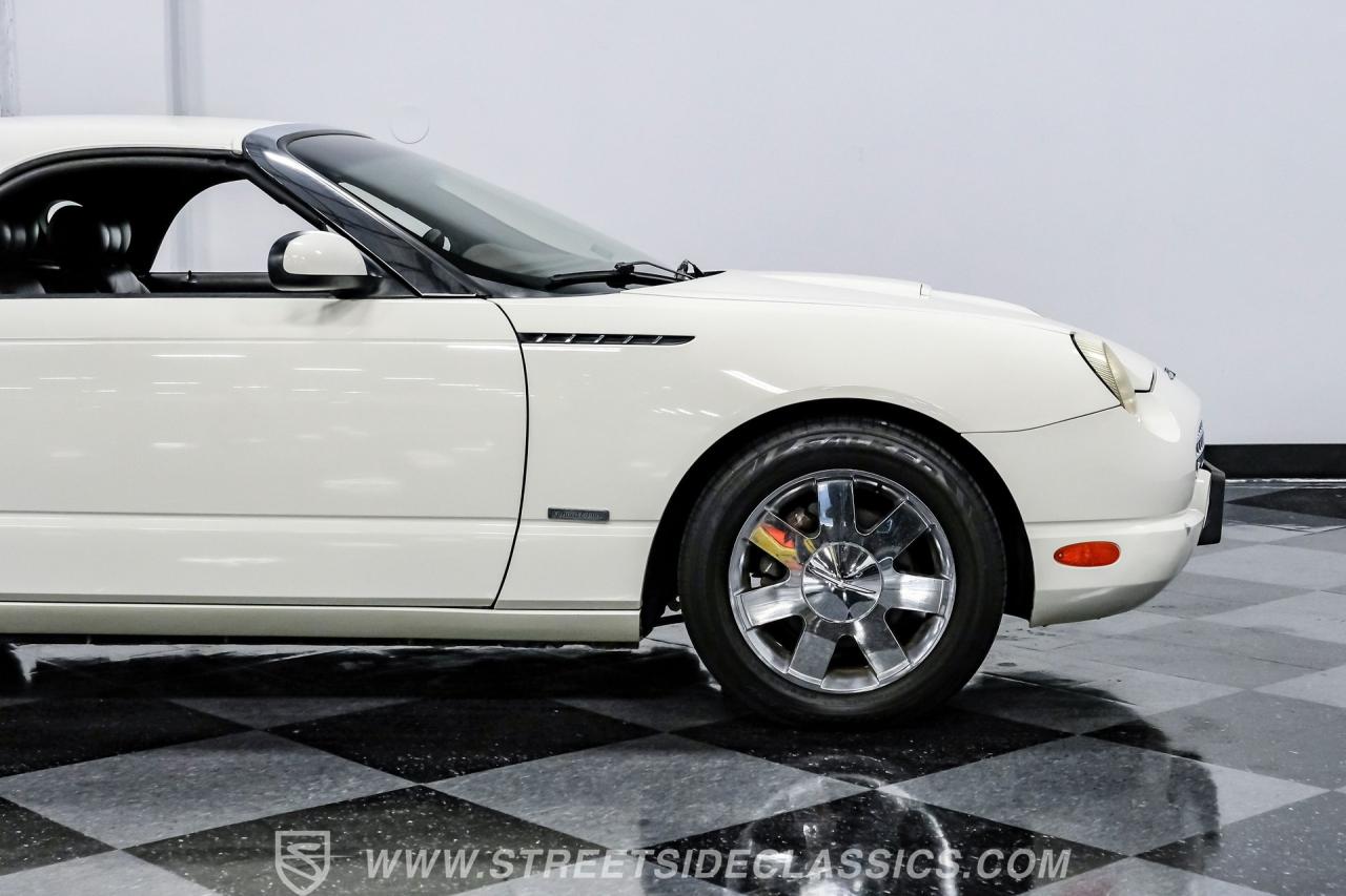 2002 Ford Thunderbird