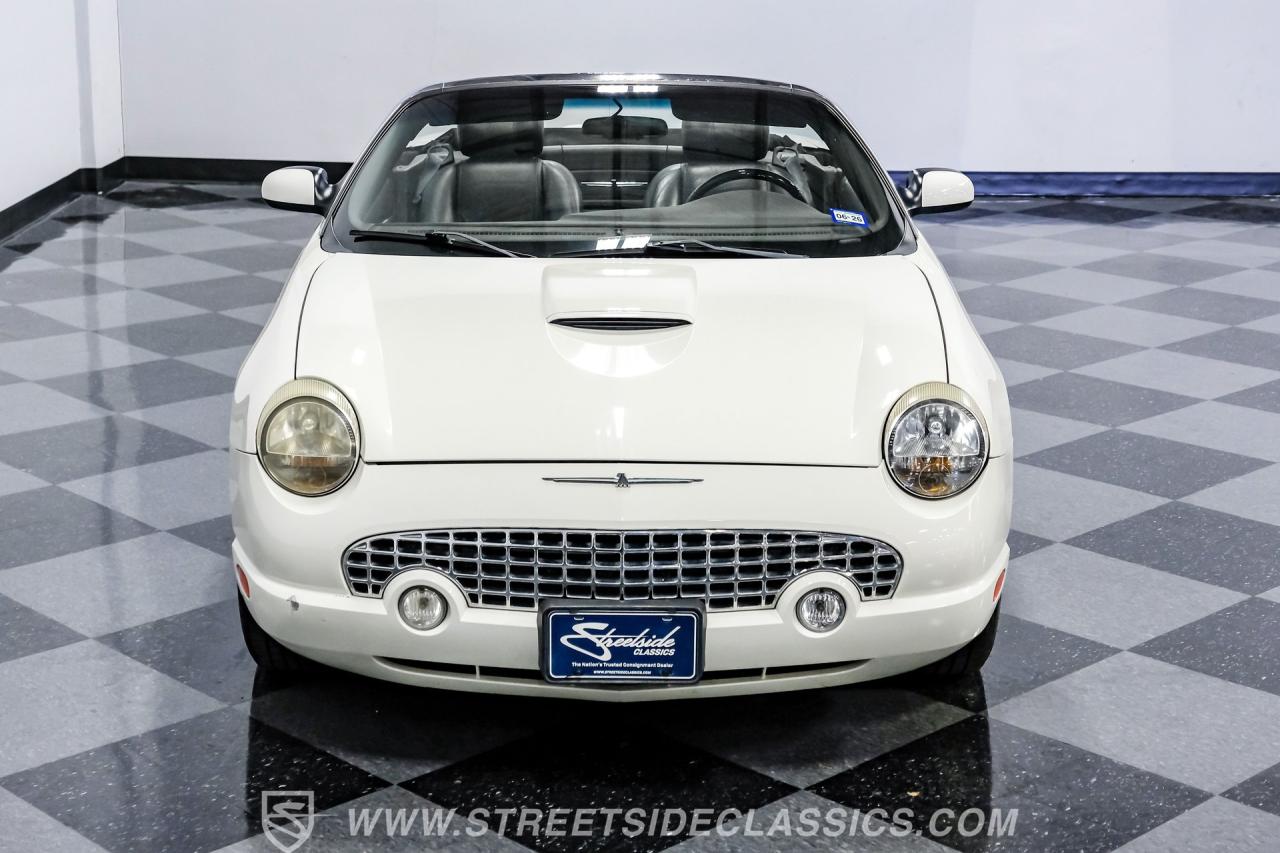 2002 Ford Thunderbird