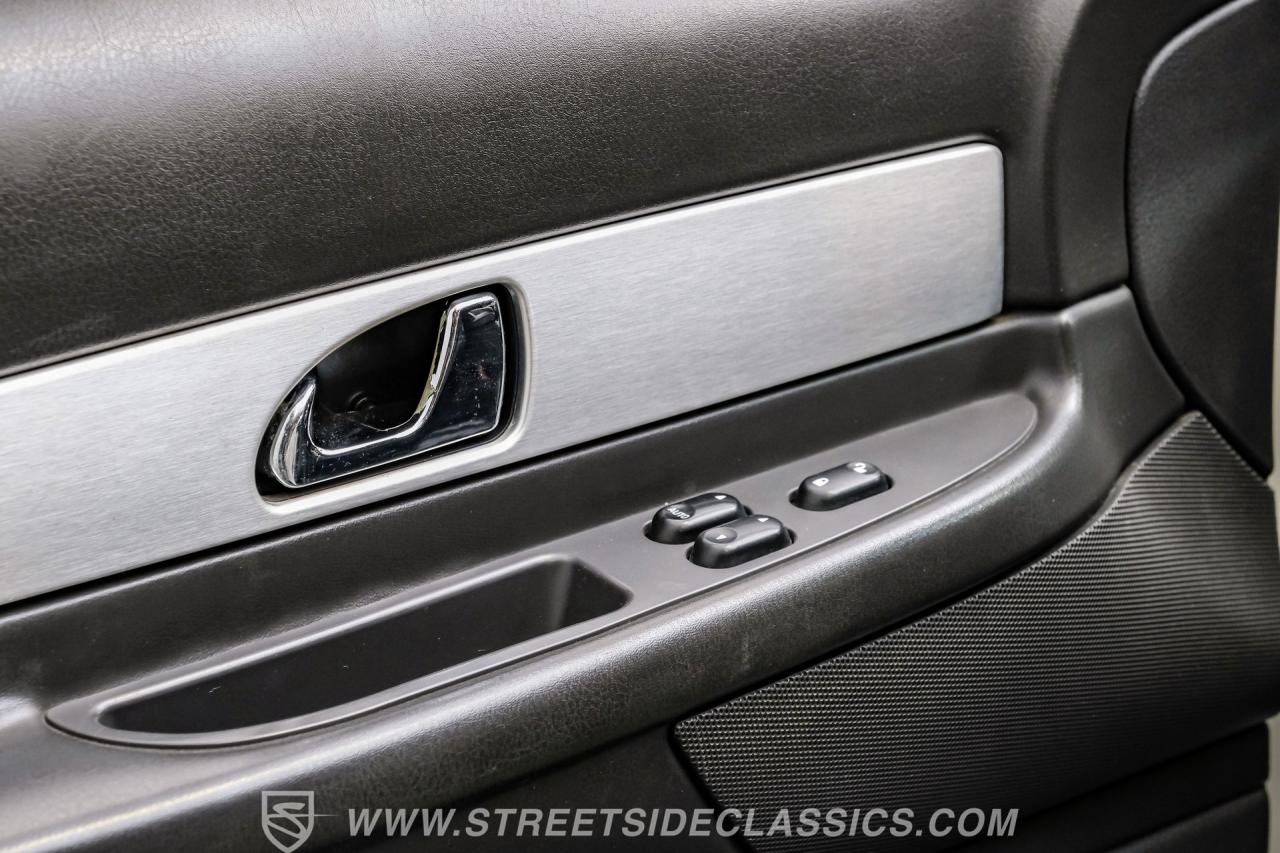 2002 Ford Thunderbird