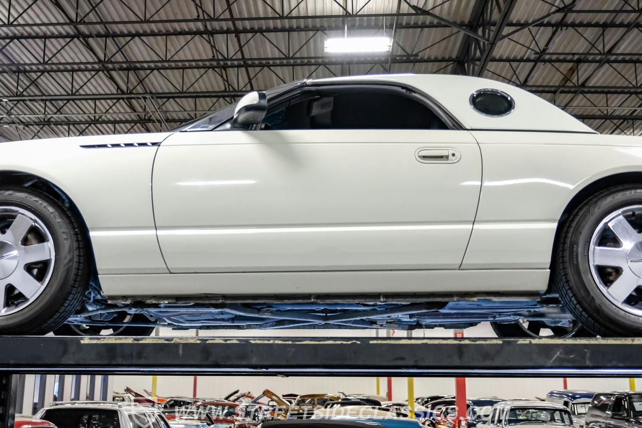 2002 Ford Thunderbird