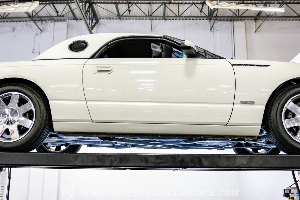 2002 Ford Thunderbird