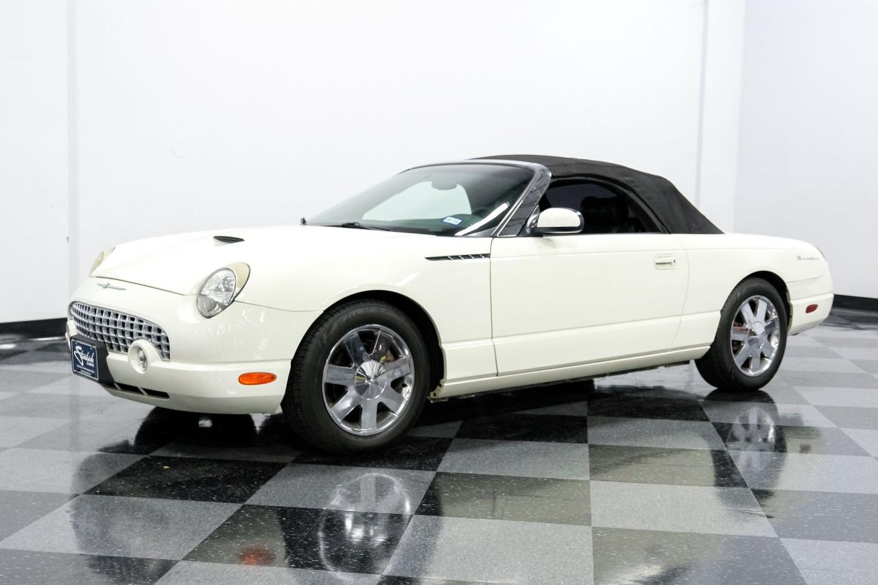 2002 Ford Thunderbird