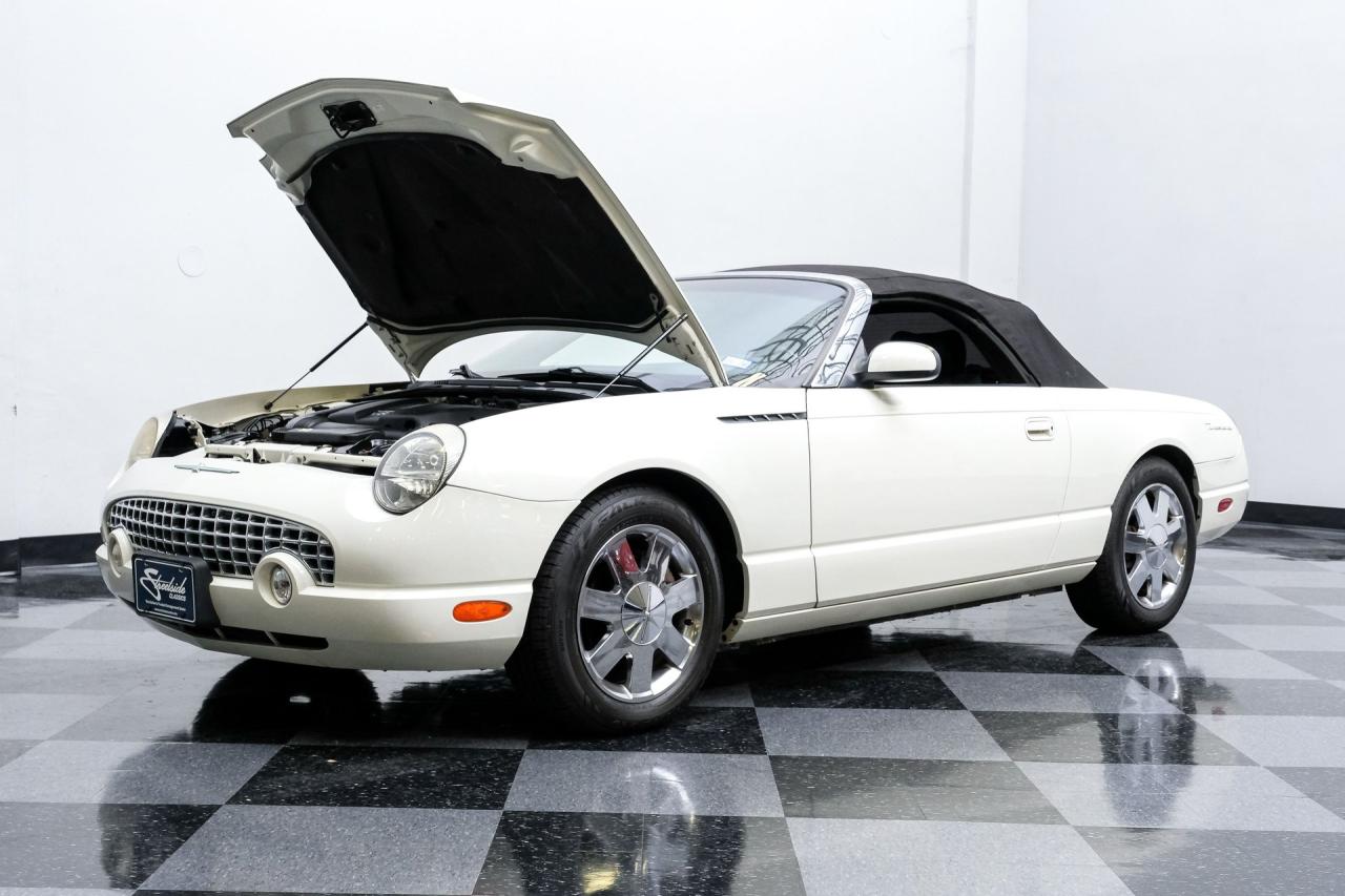 2002 Ford Thunderbird