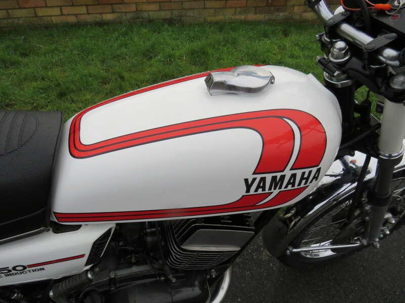 1975 Yamaha RD250B