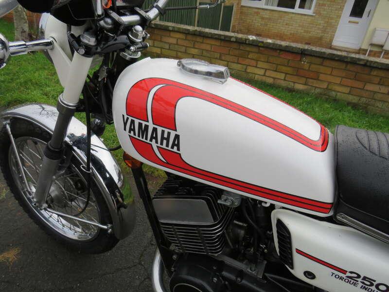 1975 Yamaha RD250B