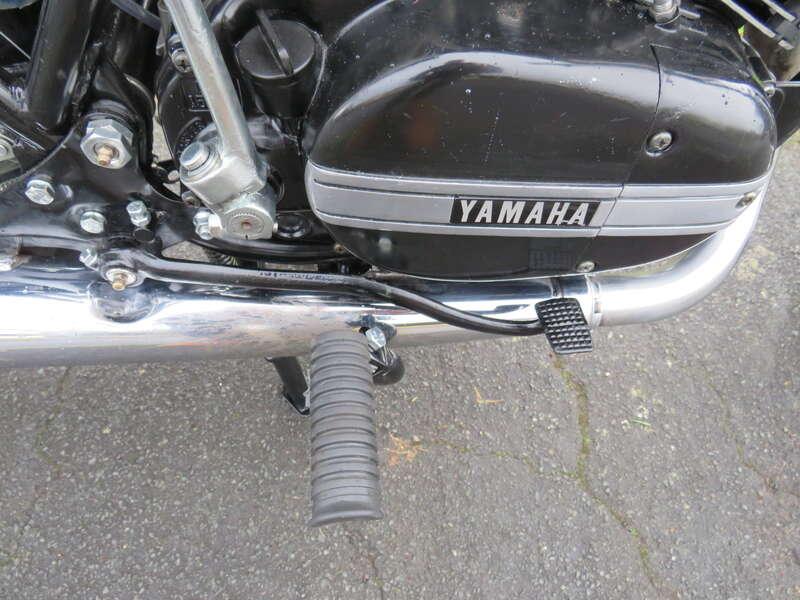 1975 Yamaha RD250B
