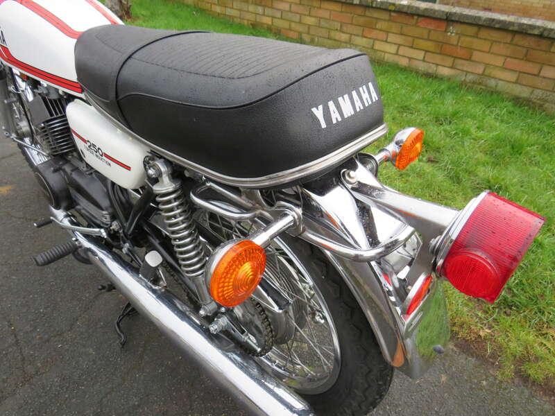 1975 Yamaha RD250B