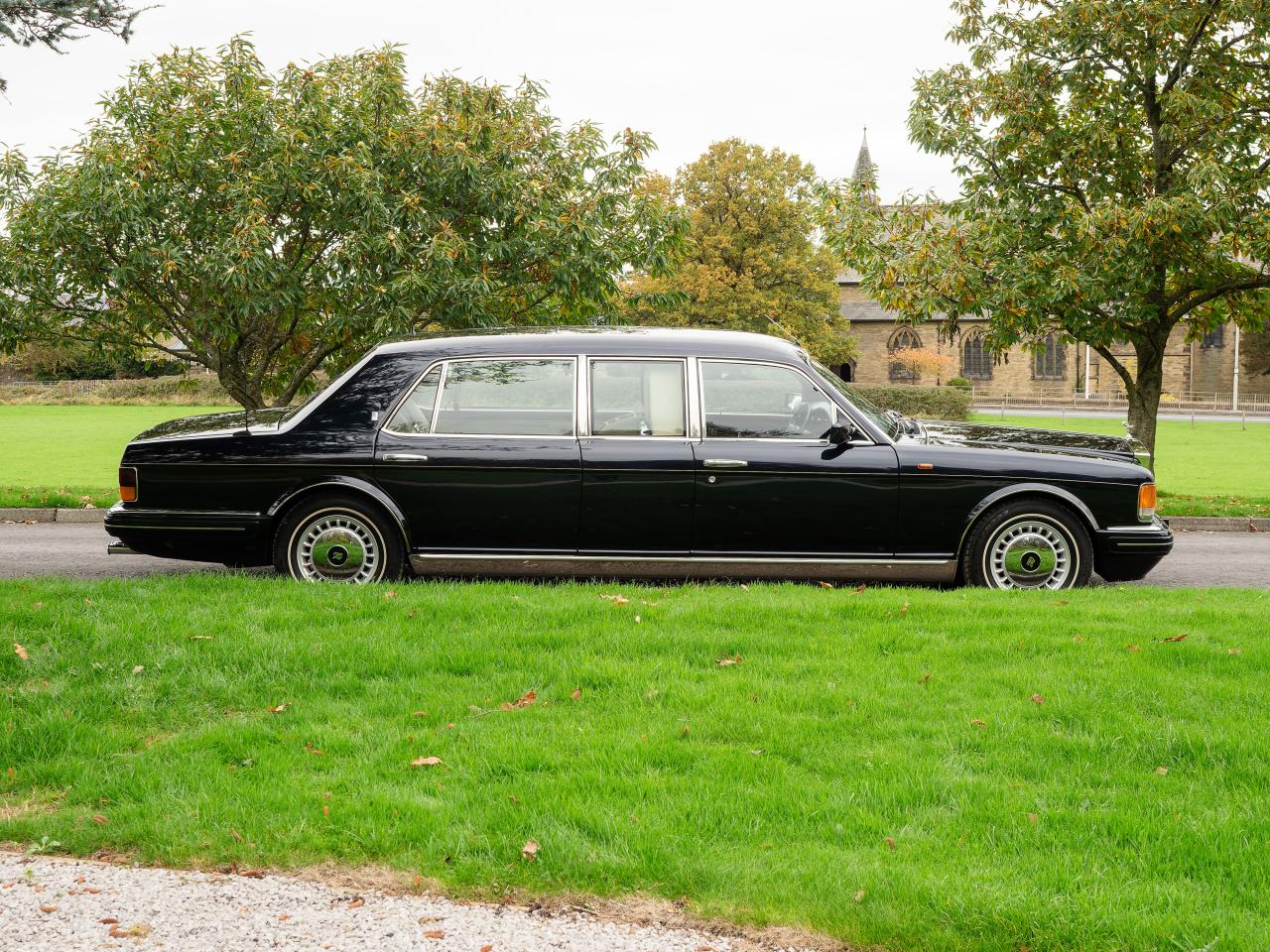 1999 Rolls - Royce Park Ward Limousine