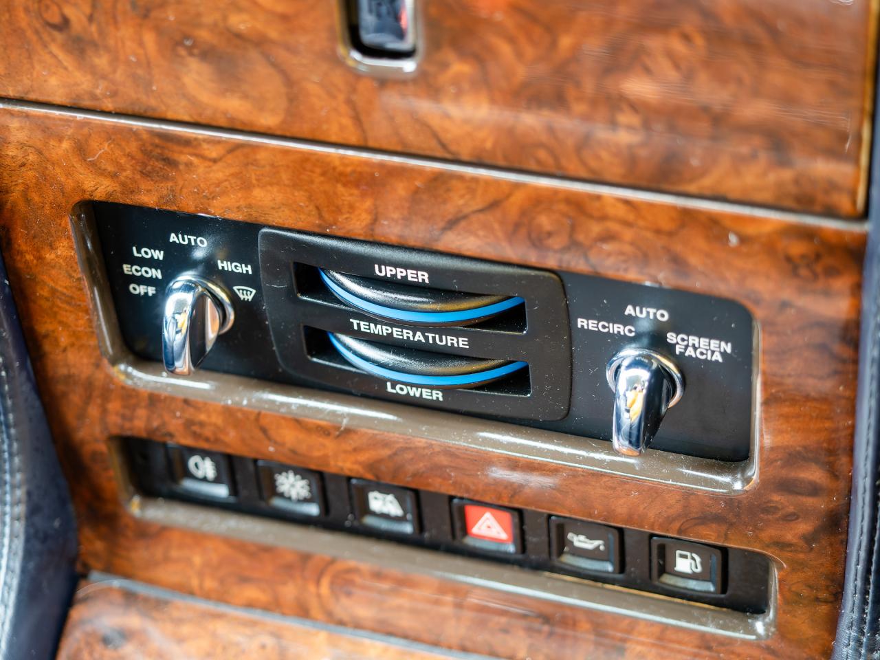 1999 Rolls - Royce Park Ward Limousine