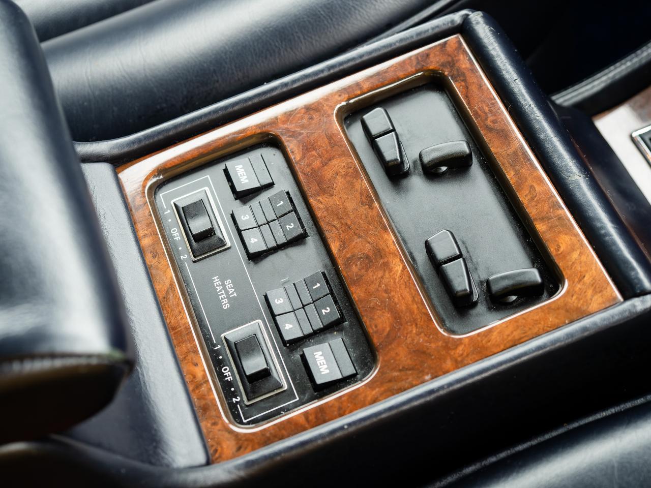 1999 Rolls - Royce Park Ward Limousine