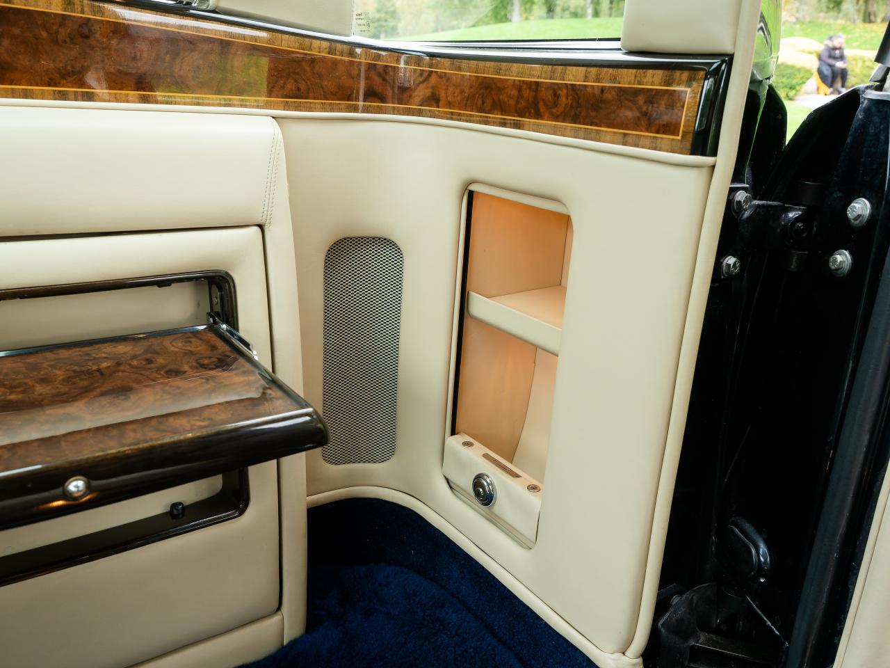1999 Rolls - Royce Park Ward Limousine