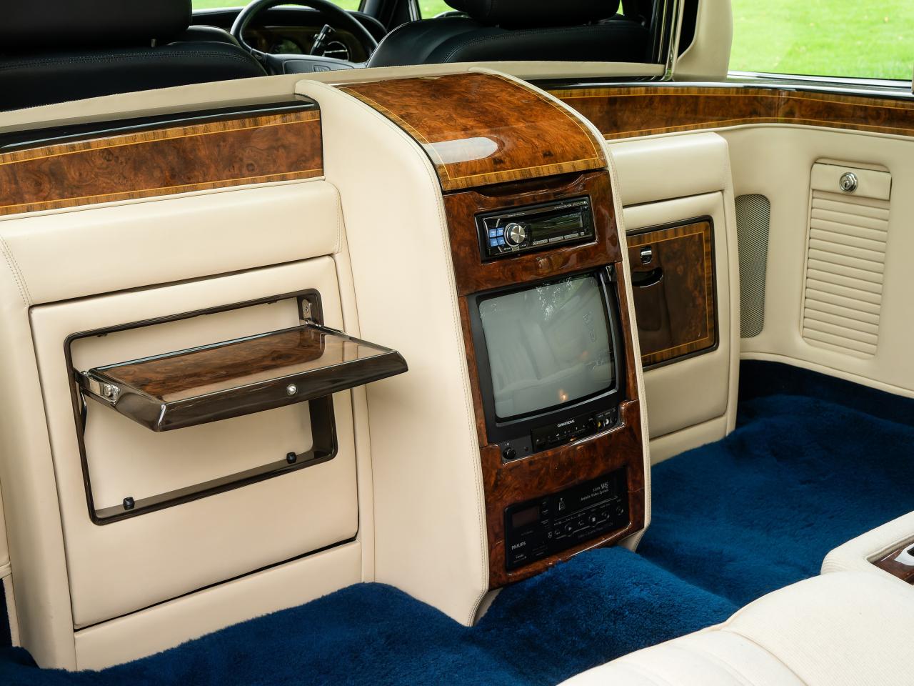 1999 Rolls - Royce Park Ward Limousine