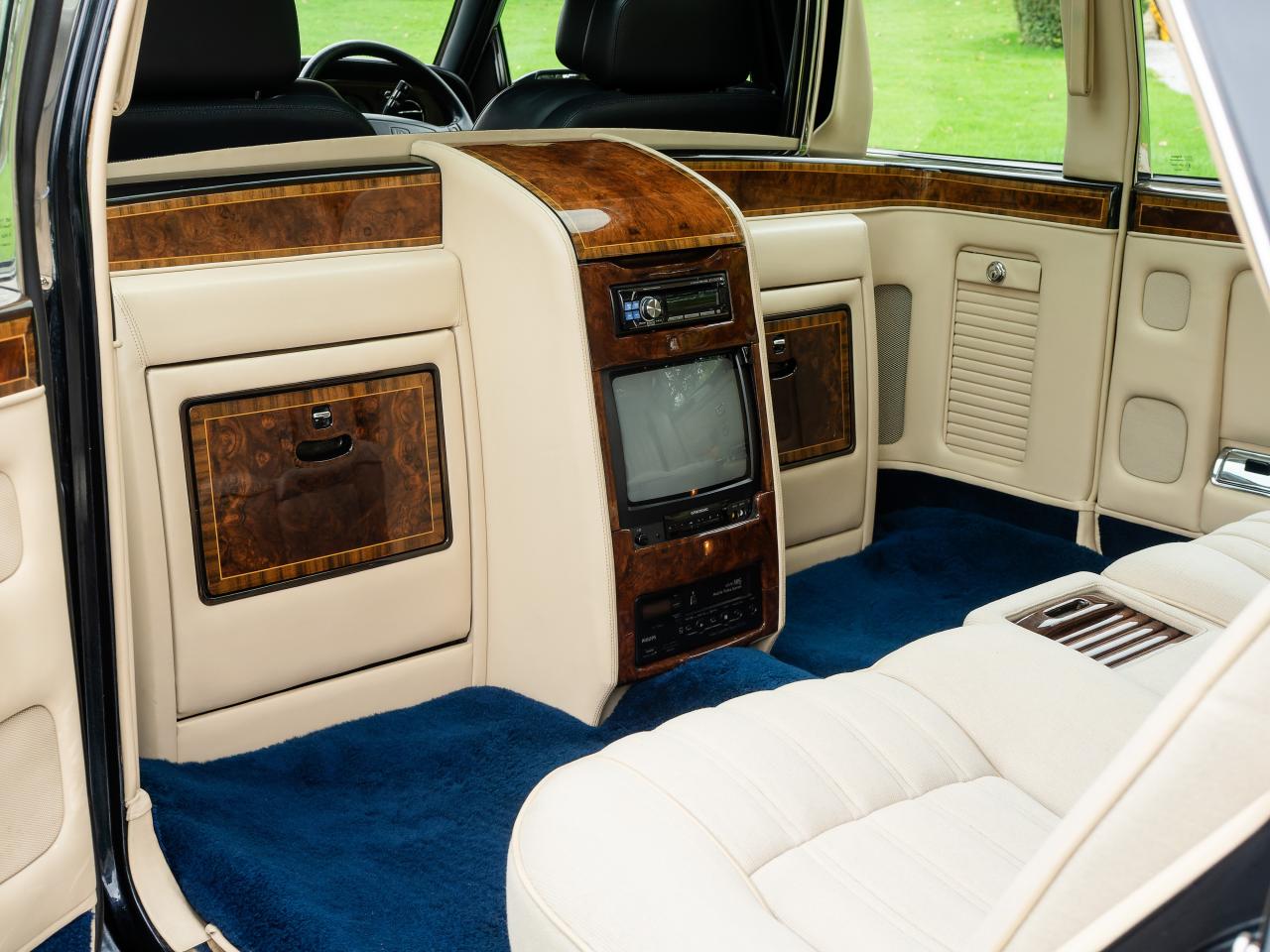 1999 Rolls - Royce Park Ward Limousine