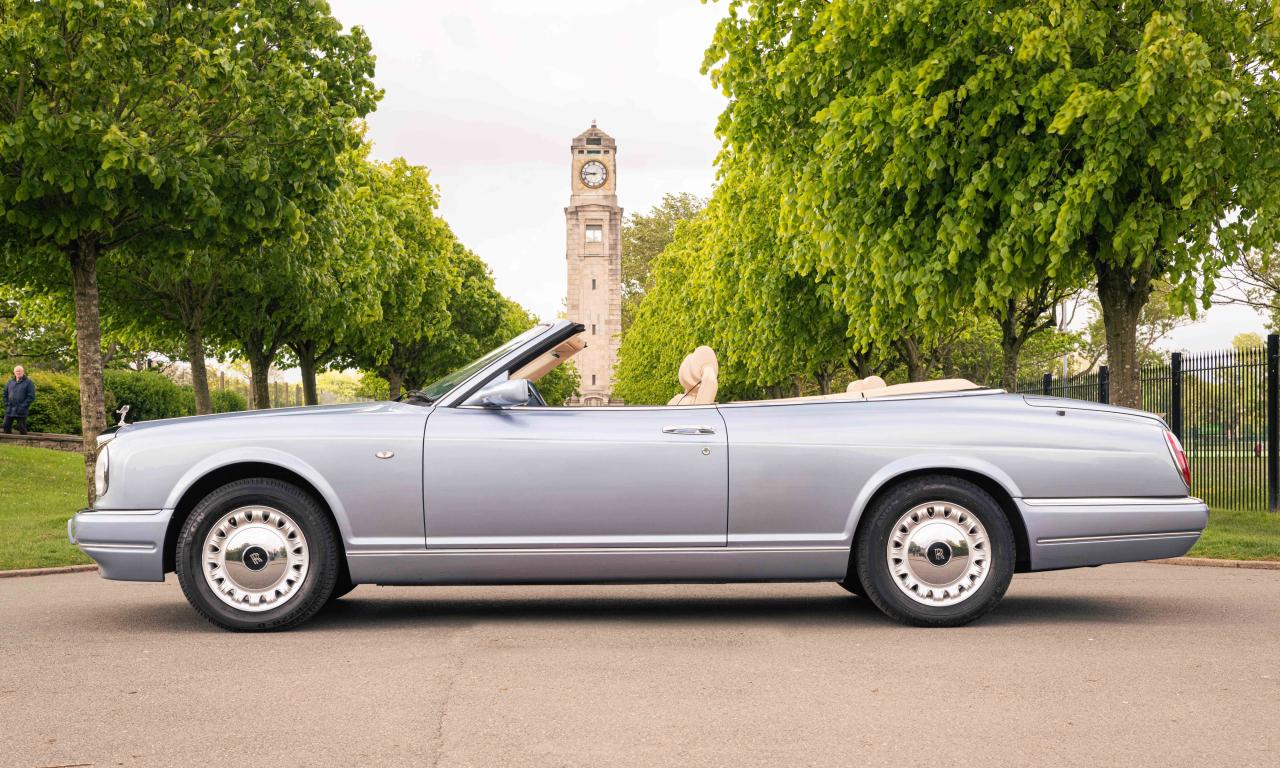 2001 Rolls - Royce Corniche V