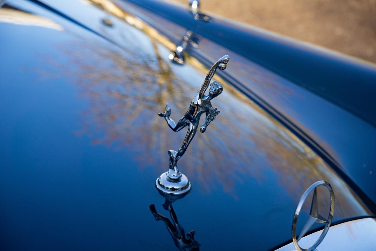 1966 Mercedes - Benz 220 SE Fintail