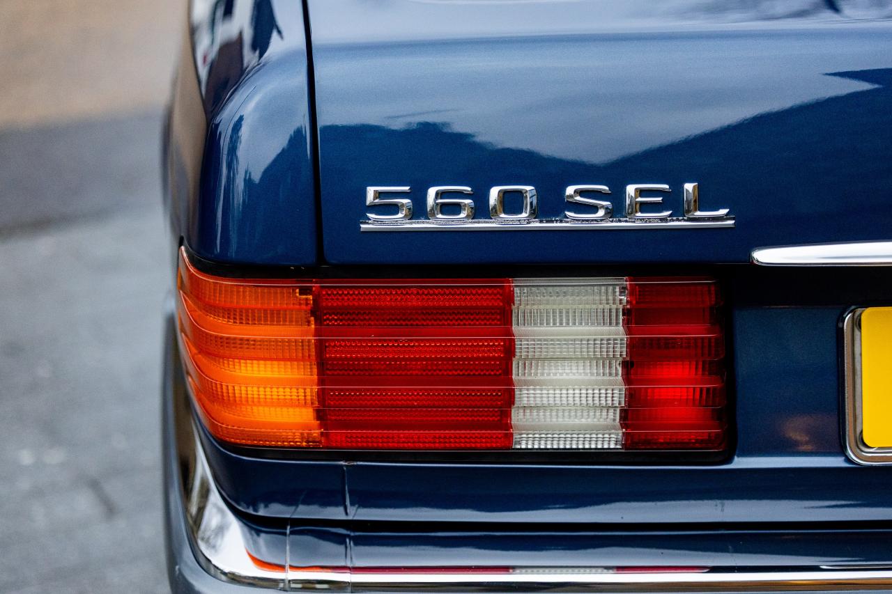 1986 Mercedes - Benz 560 SEL