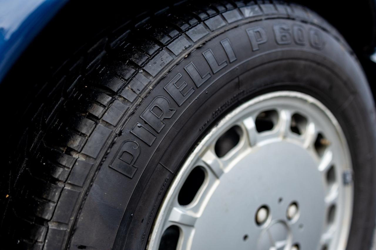 1986 Mercedes - Benz 560 SEL