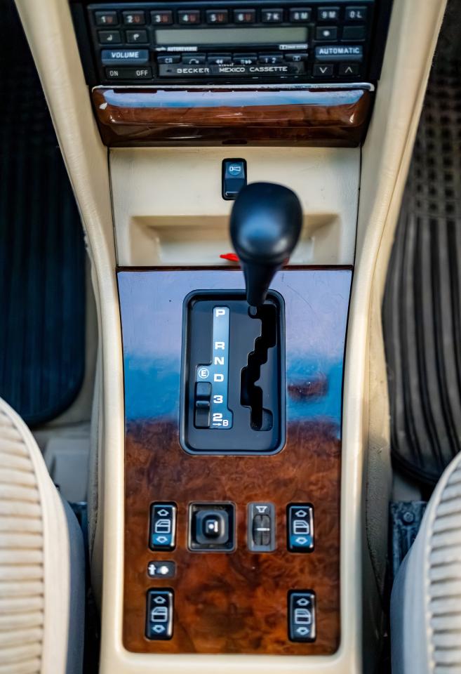 1986 Mercedes - Benz 560 SEL