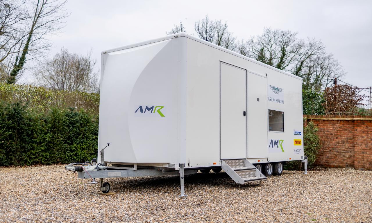 2018 Race Team Support Trailer/Mobile Workshop Year: 2018 Make: Race Team Support Trailer/Mobile Workshop Registration: n/a Chassis No: SA930673517214076 Odometer: n/a