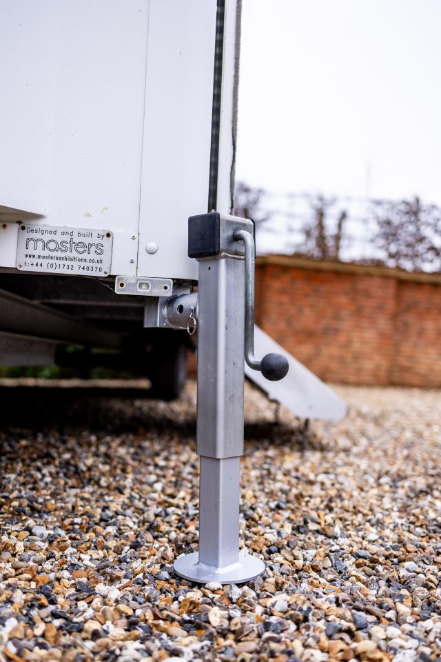 2018 Race Team Support Trailer/Mobile Workshop Year: 2018 Make: Race Team Support Trailer/Mobile Workshop Registration: n/a Chassis No: SA930673517214076 Odometer: n/a