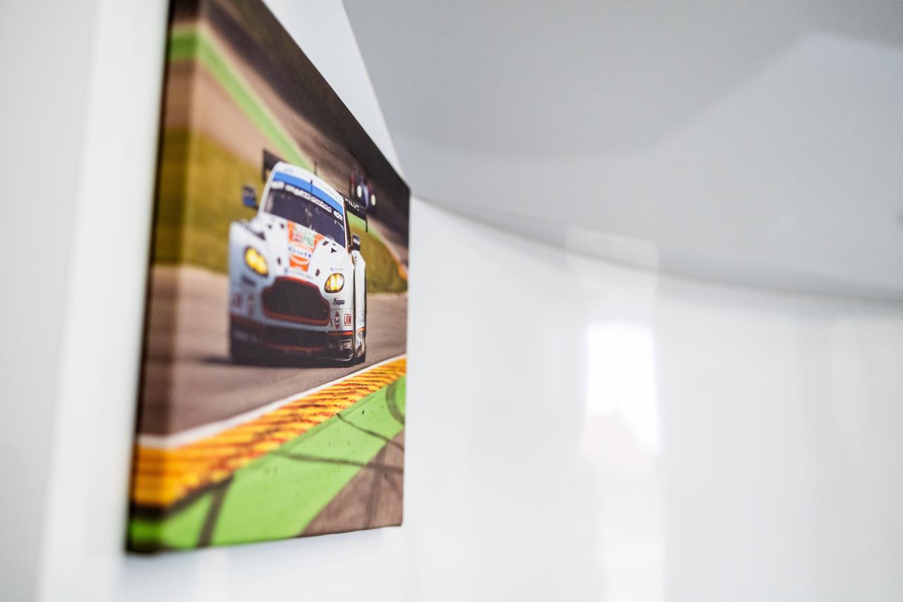 2018 Race Team Support Trailer/Mobile Workshop Year: 2018 Make: Race Team Support Trailer/Mobile Workshop Registration: n/a Chassis No: SA930673517214076 Odometer: n/a