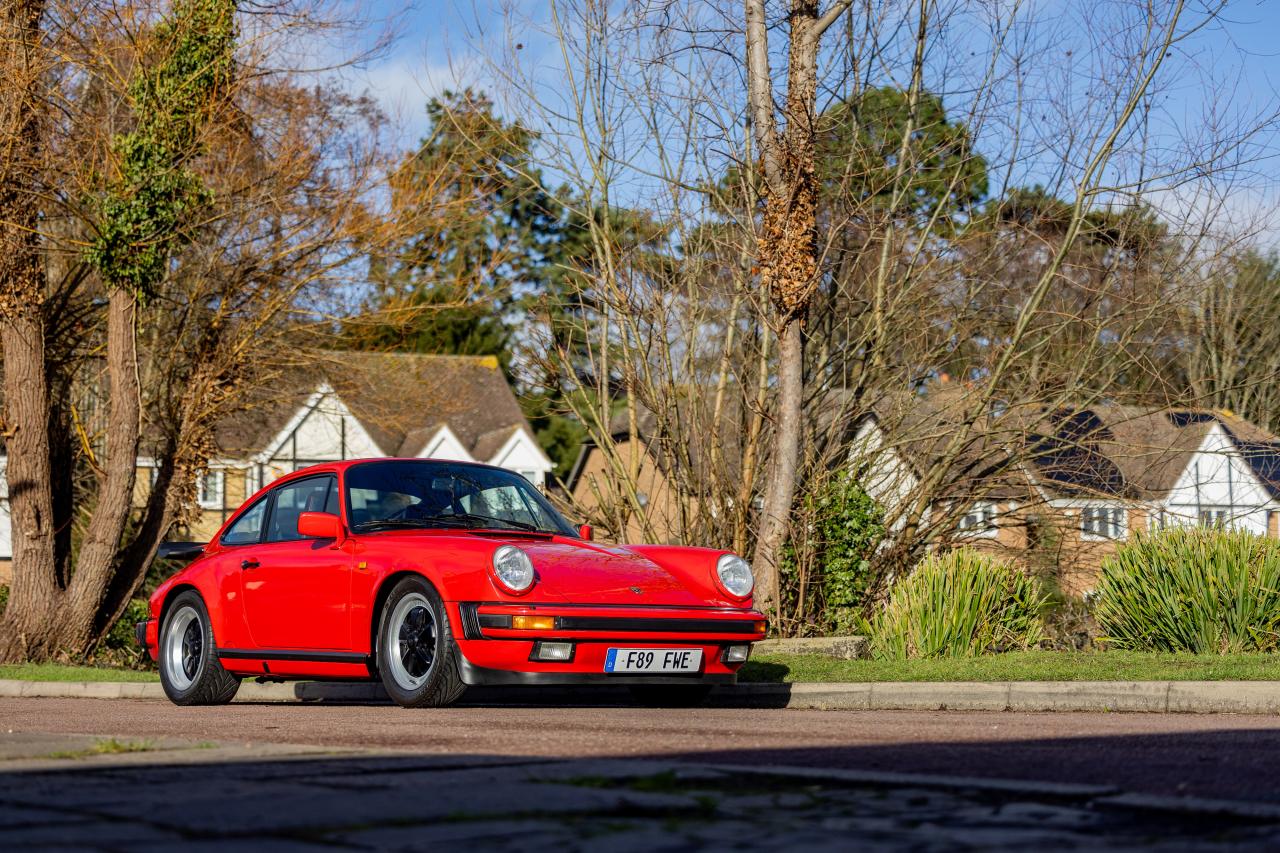 1989 Porsche 911 3.2 Carrera Sport
