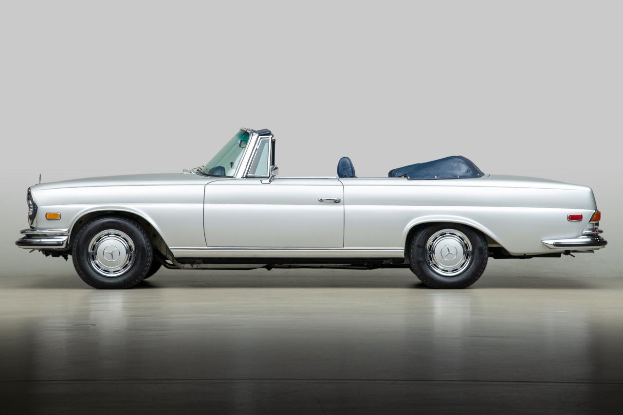 1971 Mercedes - Benz 280 SE 3.5 CABRIOLET