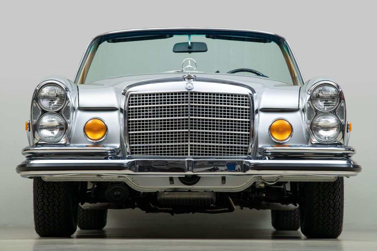 1971 Mercedes - Benz 280 SE 3.5 CABRIOLET