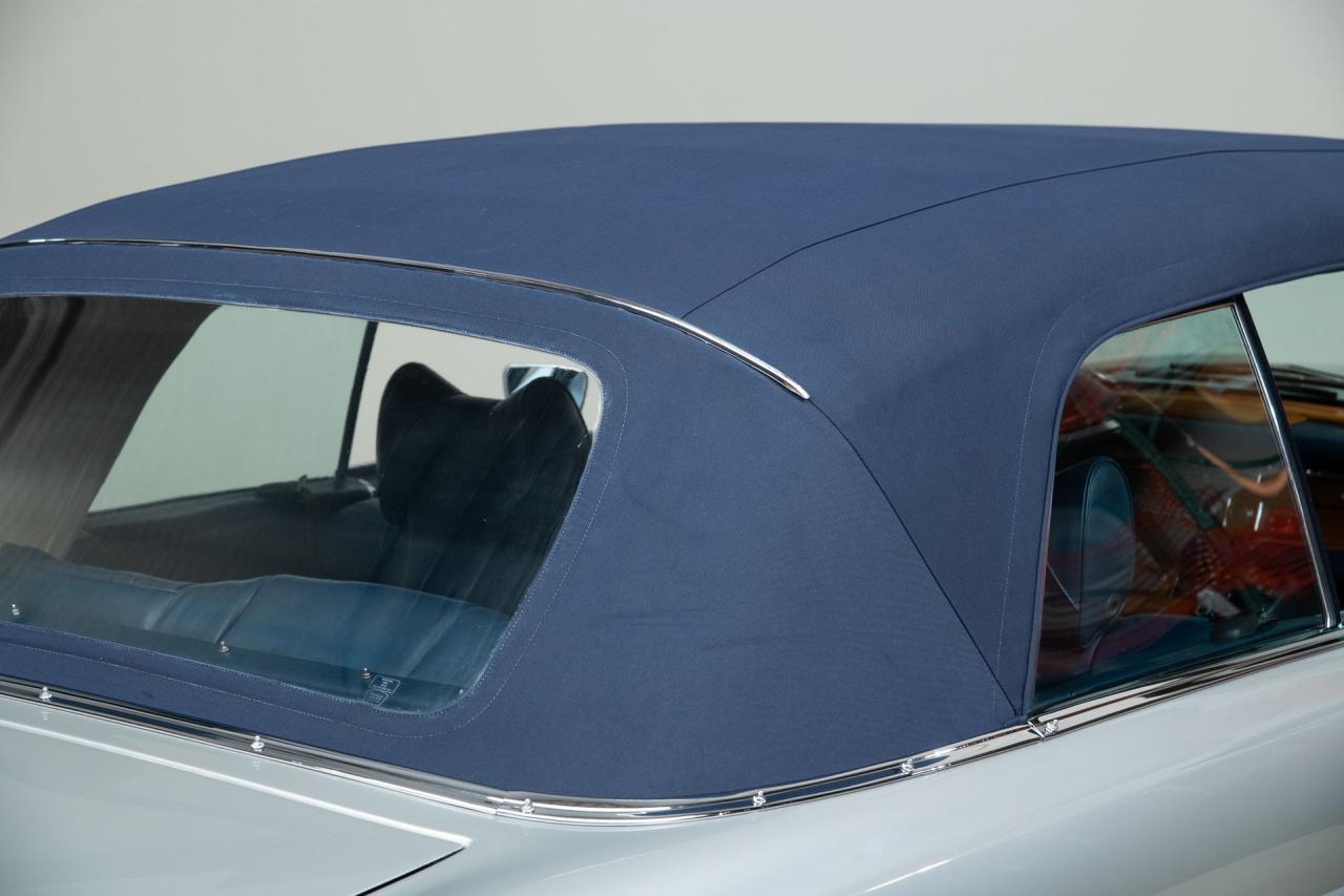 1971 Mercedes - Benz 280 SE 3.5 CABRIOLET