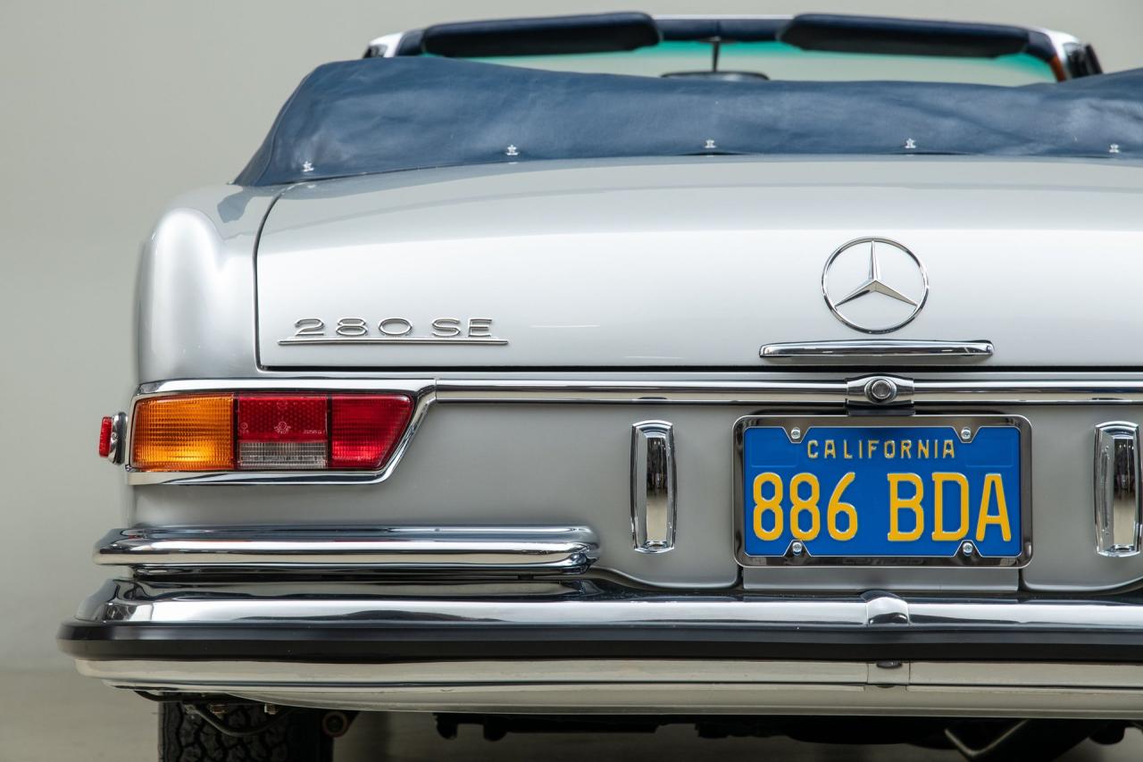 1971 Mercedes - Benz 280 SE 3.5 CABRIOLET