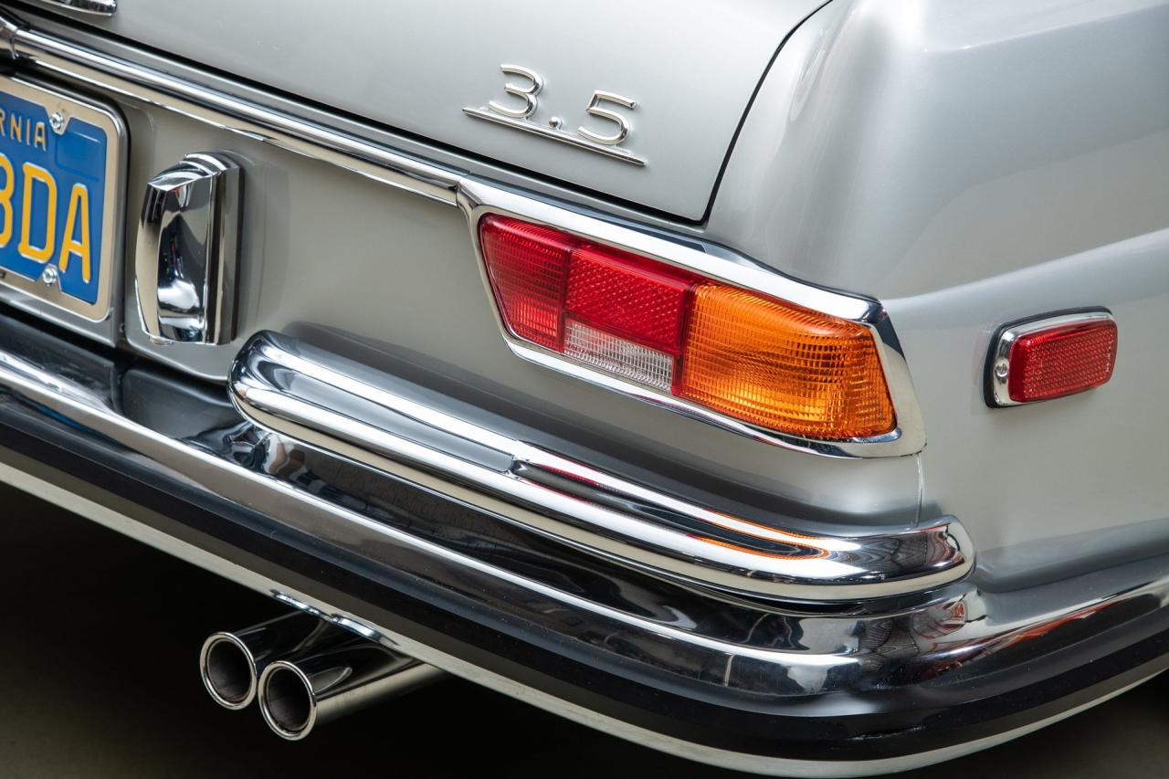 1971 Mercedes - Benz 280 SE 3.5 CABRIOLET