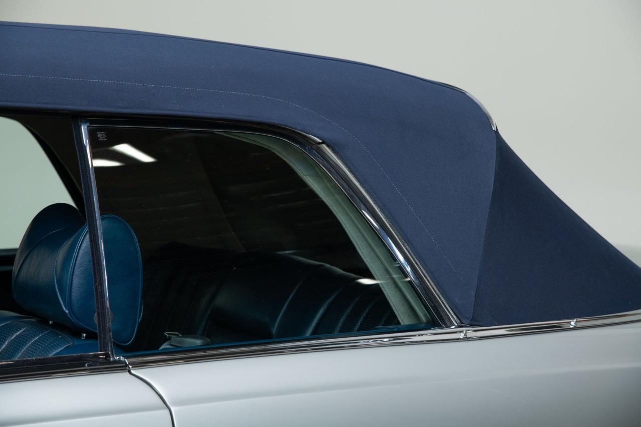 1971 Mercedes - Benz 280 SE 3.5 CABRIOLET