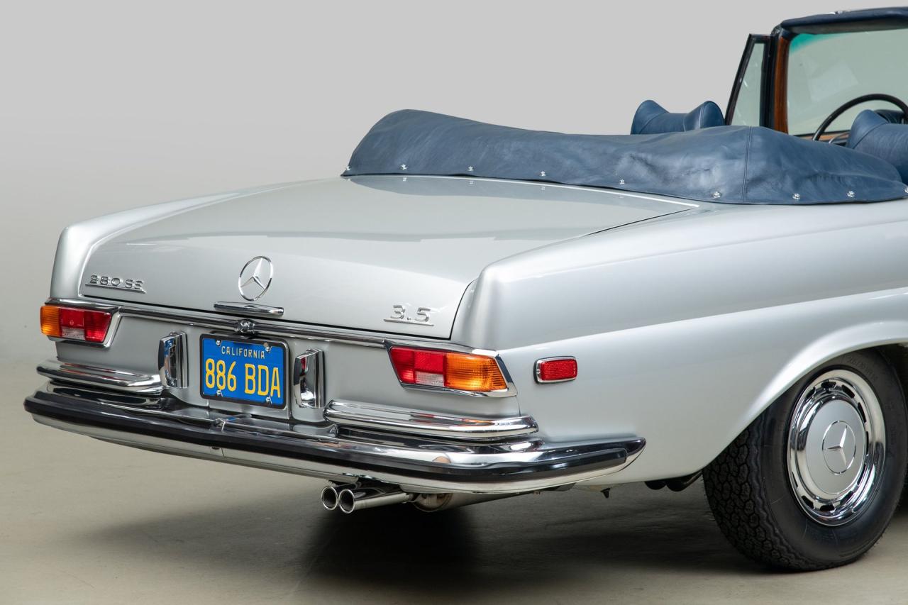 1971 Mercedes - Benz 280 SE 3.5 CABRIOLET