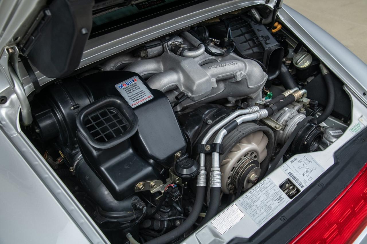 1997 Porsche 911 C4S