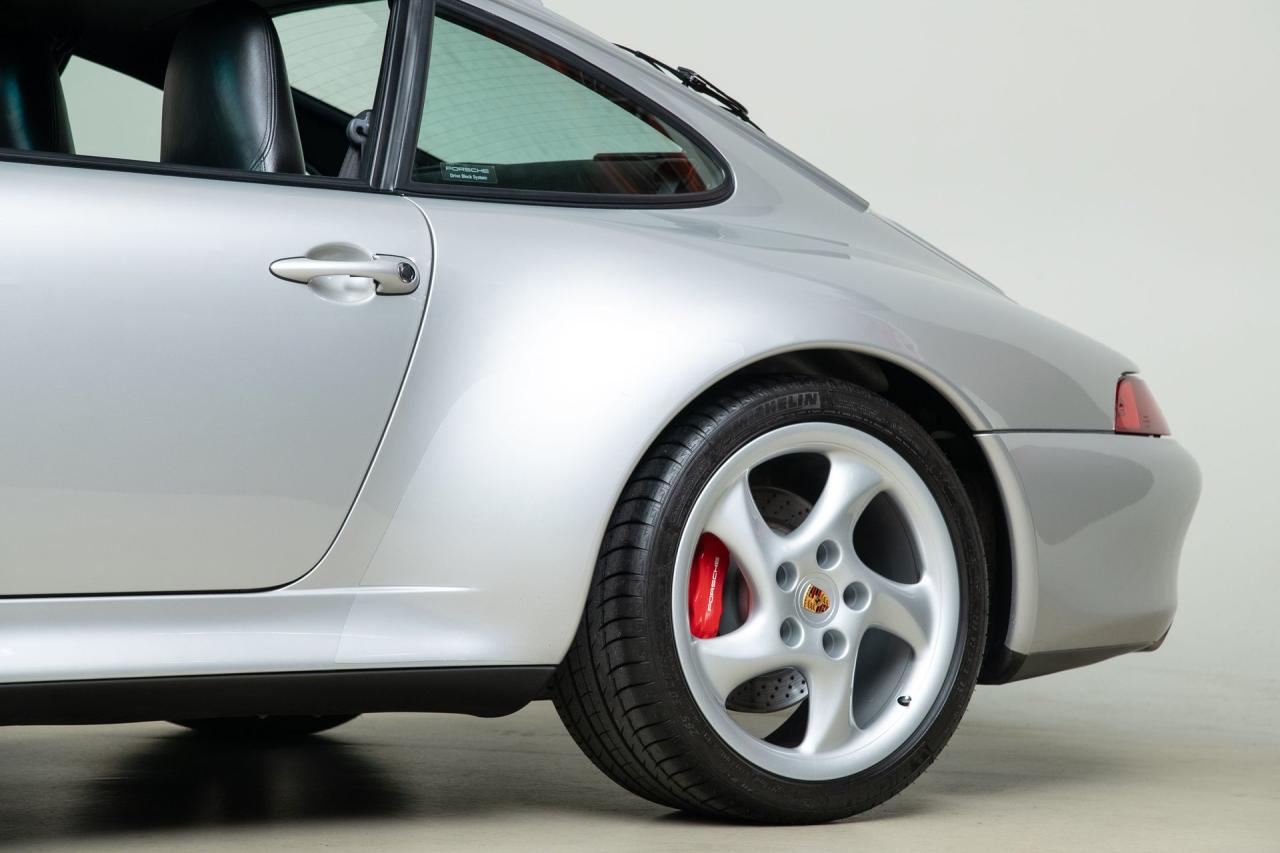1997 Porsche 911 C4S