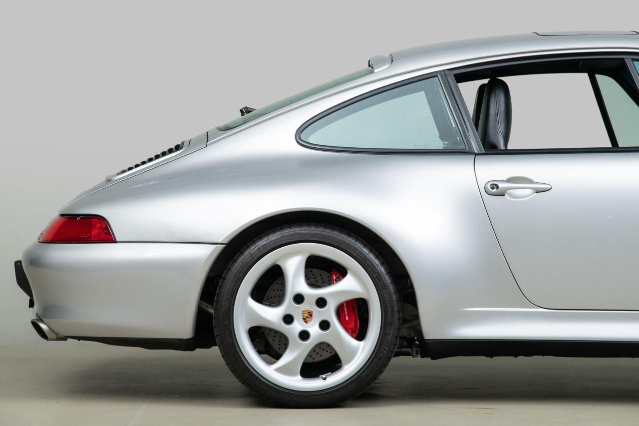 1997 Porsche 911 C4S