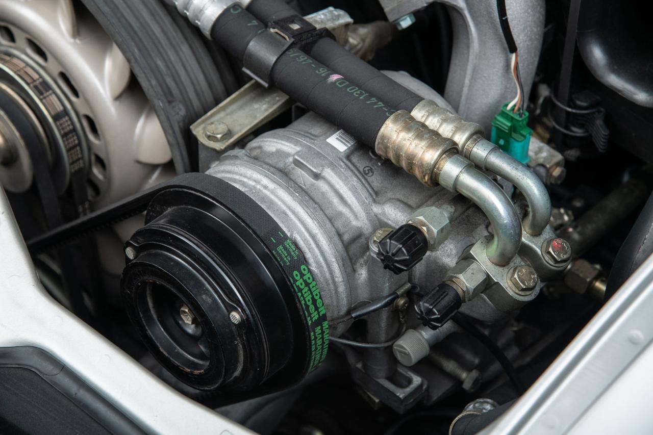 1997 Porsche 911 C4S