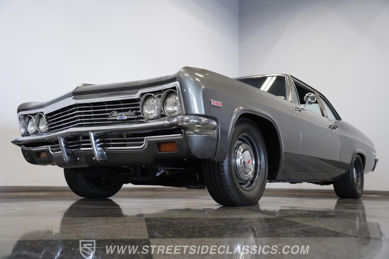 1966 Chevrolet Biscayne 502 Restomod